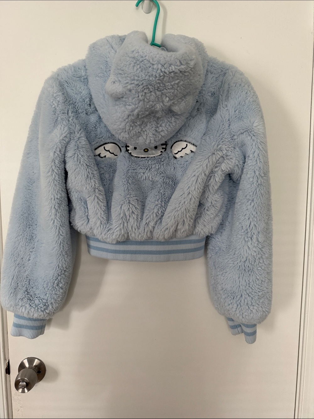 Hello kitty Cozy Blue Fleece Jacket size S - Picture 6 of 11